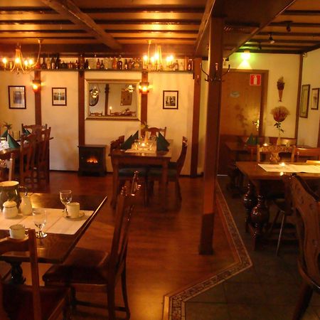 Cronin'S Guesthouse Bed & Breakfast ヘイノラ エクステリア 写真
