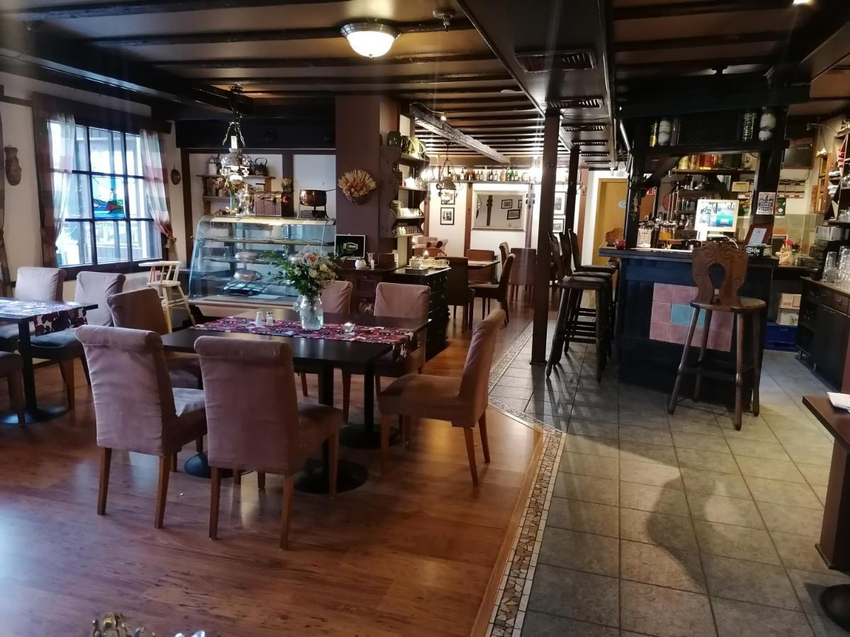 Cronin'S Guesthouse Bed & Breakfast ヘイノラ エクステリア 写真